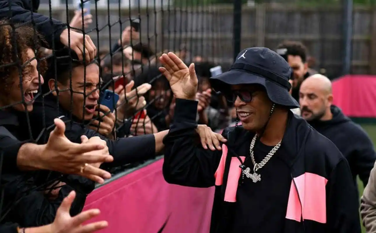 能够从商业 能够从商业