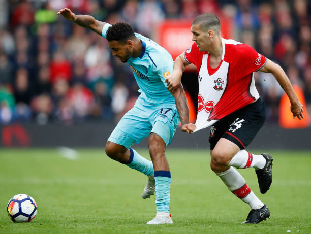 更是一支球 更是一支球