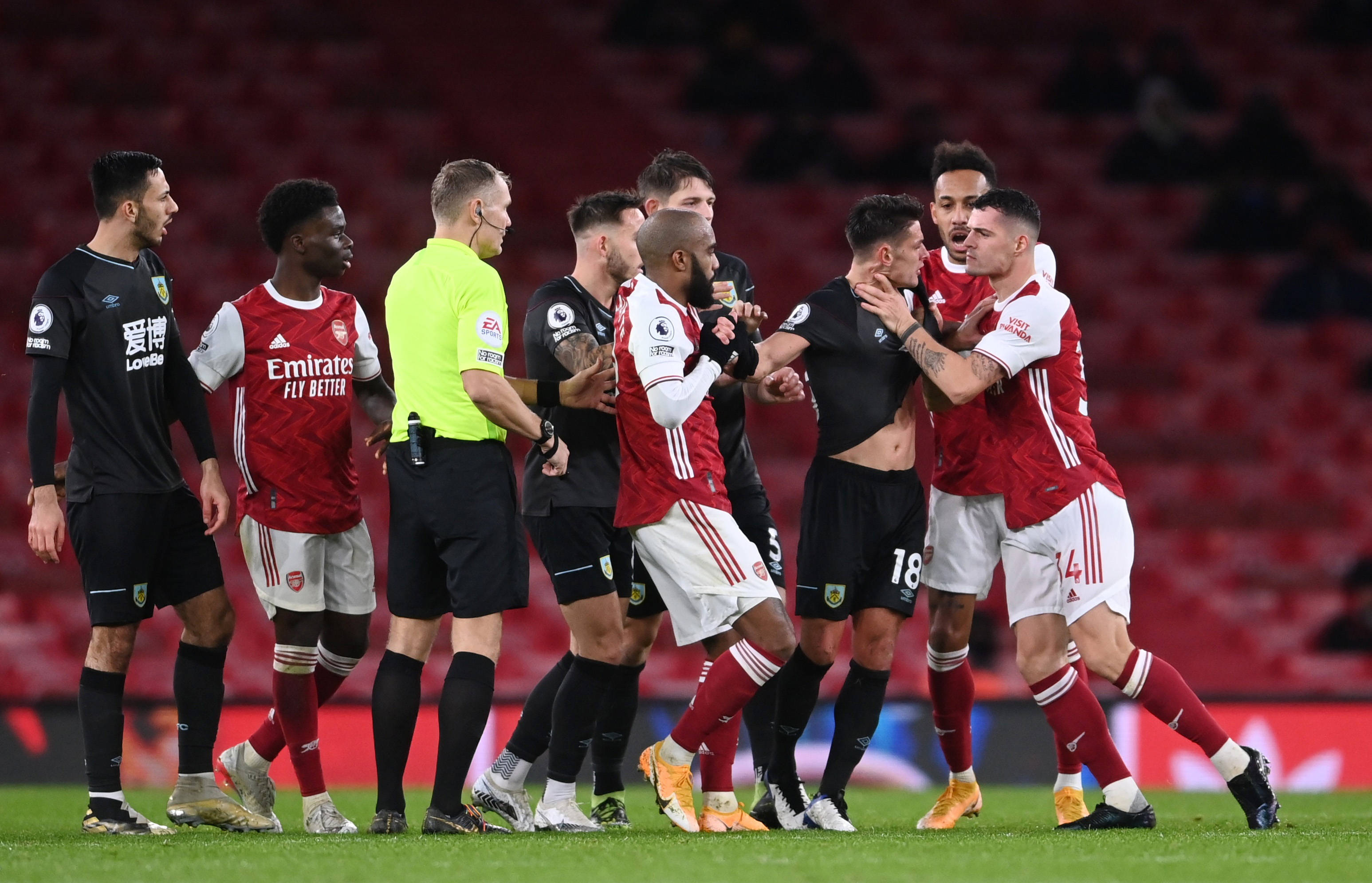 当哲凯在阿 当哲凯在阿